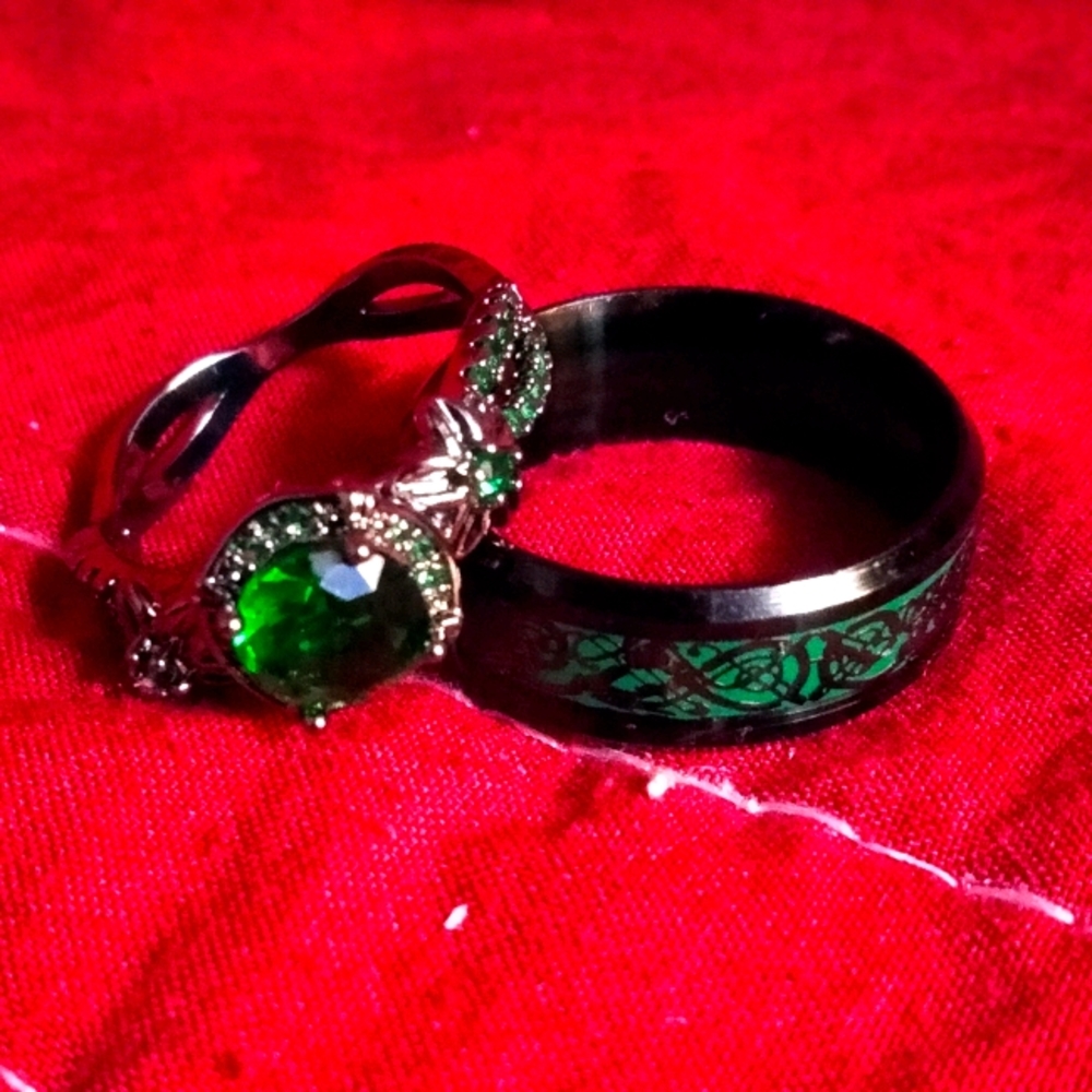 Couples Emerald/Titanium Ring Set